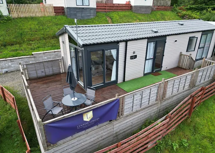 Lynton Lodges
